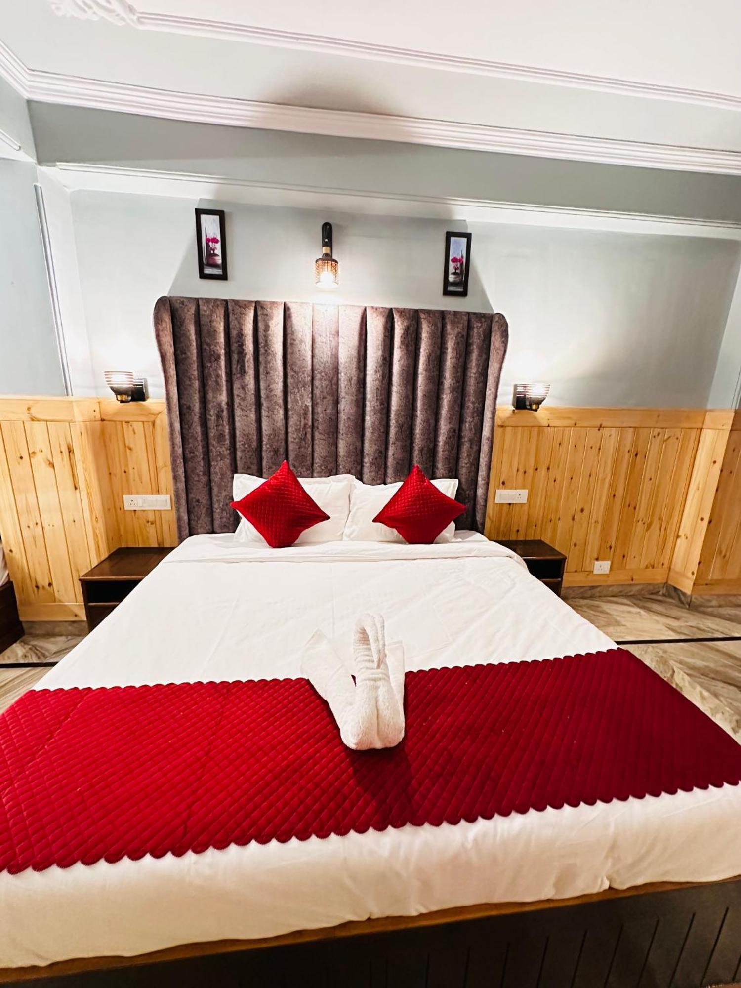 Hotel Avalanche Šimla Exteriér fotografie